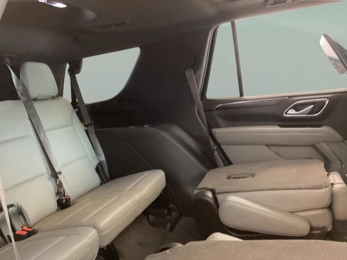 Used 2021 Chevrolet Tahoe LT w/ Rear Media and Nav Package RWD image 33