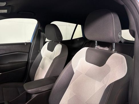 Used 2024 Chevrolet Trax RS image 20