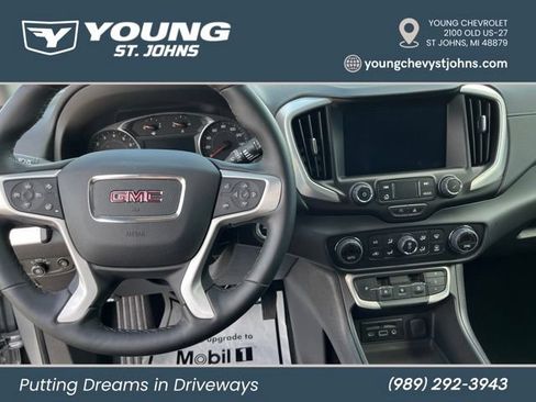 Used 2023 GMC Terrain SLT AWD/4WD image 11