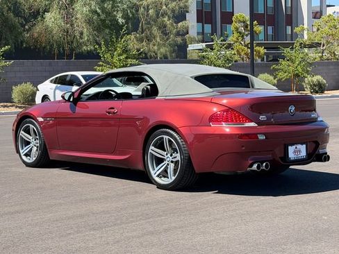 Used 2007 BMW M6 Convertible RWD image 3