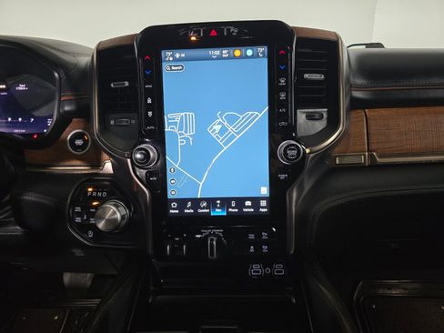 Used 2024 RAM 1500 Limited image 31