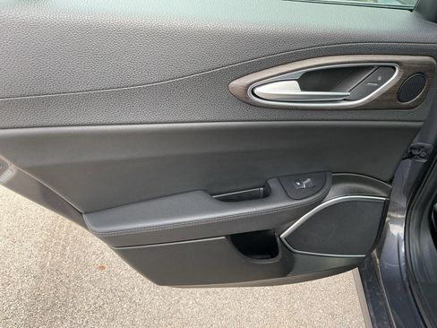 Used 2022 Alfa Romeo Giulia Ti image 25