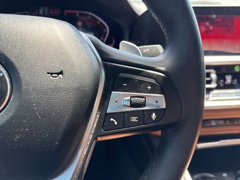 Used 2021 BMW 330i Sedan w/ Premium Package image 17