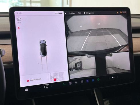 Used 2020 Tesla Model 3 Standard Range RWD image 12