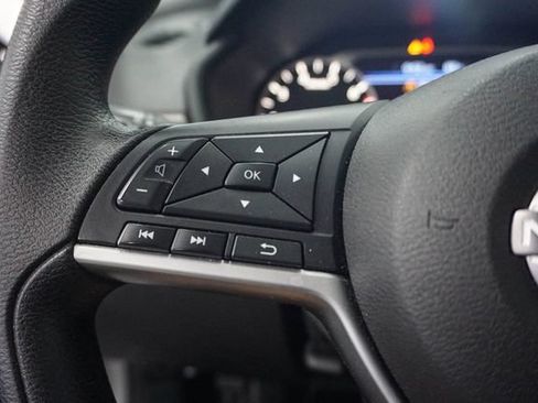 Used 2024 Nissan Altima 2.5 SV FWD image 18