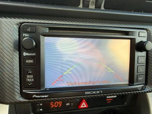 Used 2015 Scion FR-S RWD image 29