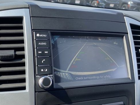 Used 2019 Nissan Frontier SV image 17