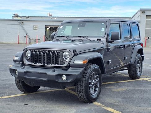 Certified 2024 Jeep Wrangler Sport S image 2