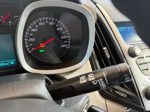 Used 2015 Chevrolet Equinox LS FWD image 14