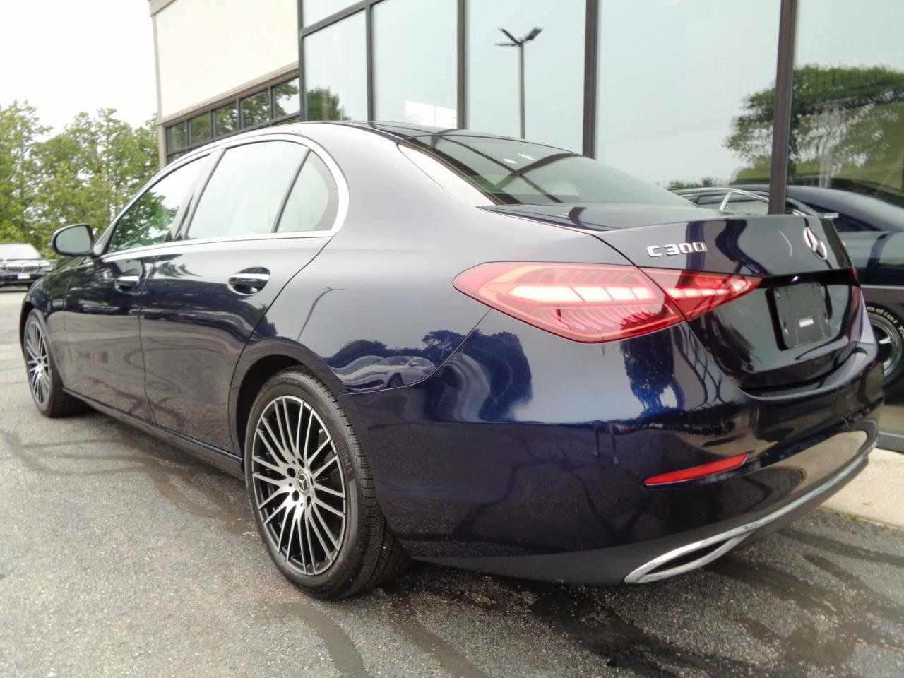 Used 2023 Mercedes-Benz C 300 4MATIC Sedan image 7