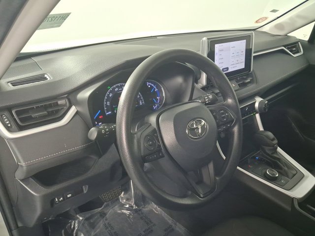 Used 2023 Toyota RAV4 AWD Hybrid image 23