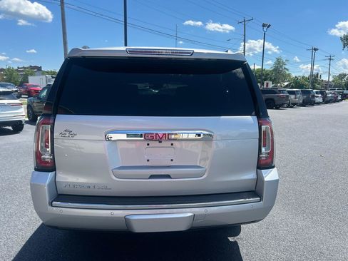 Used 2019 GMC Yukon XL Denali RWD image 6