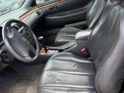 Used 2002 Toyota Solara SE FWD image 7