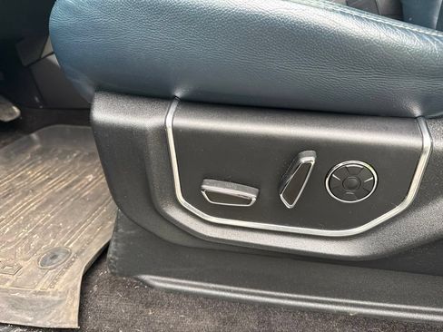 Used 2018 Ford F150 Limited AWD/4WD image 10