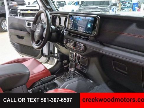 Used 2024 Jeep Wrangler Unlimited Rubicon 392 AWD/4WD image 53
