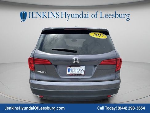 Used 2017 Honda Pilot EX-L image 6