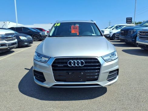 Used 2016 Audi Q3 2.0T Premium Plus w/ Technology Package AWD/4WD image 2
