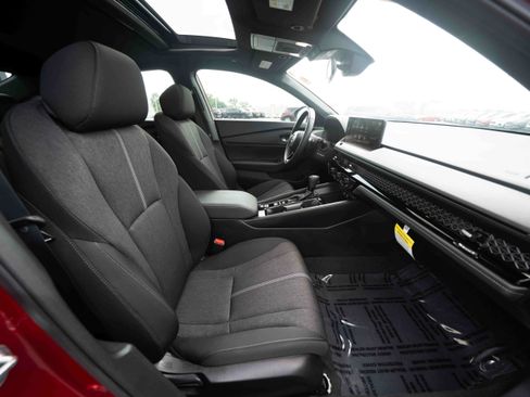 Certified 2025 Honda Accord Sport image 26