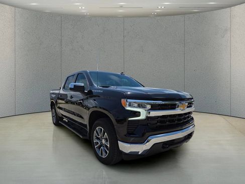 Used 2026 Chevrolet Silverado 1500 LT AWD/4WD image 13