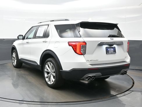 Used 2023 Ford Explorer Platinum w/ Technology Package AWD/4WD image 4