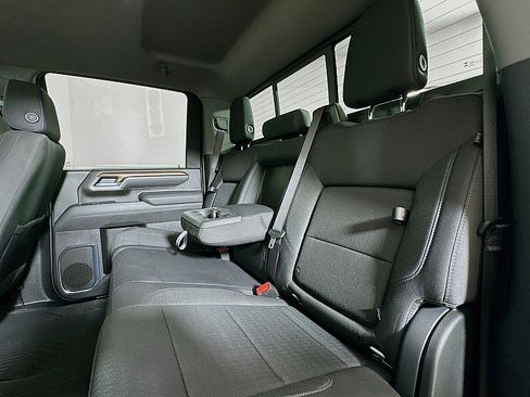 Used 2025 Chevrolet Silverado 3500 LT w/ Safety Package image 20