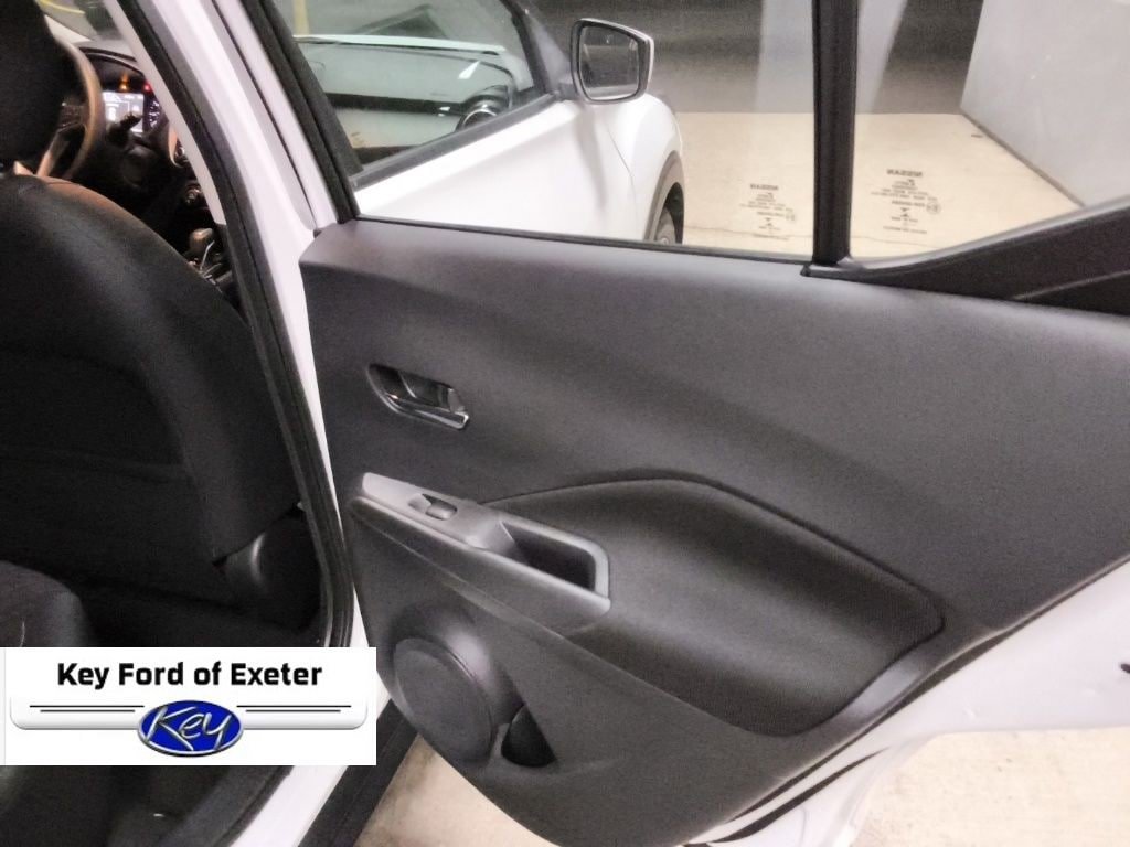Used 2021 Nissan Kicks SV FWD image 14