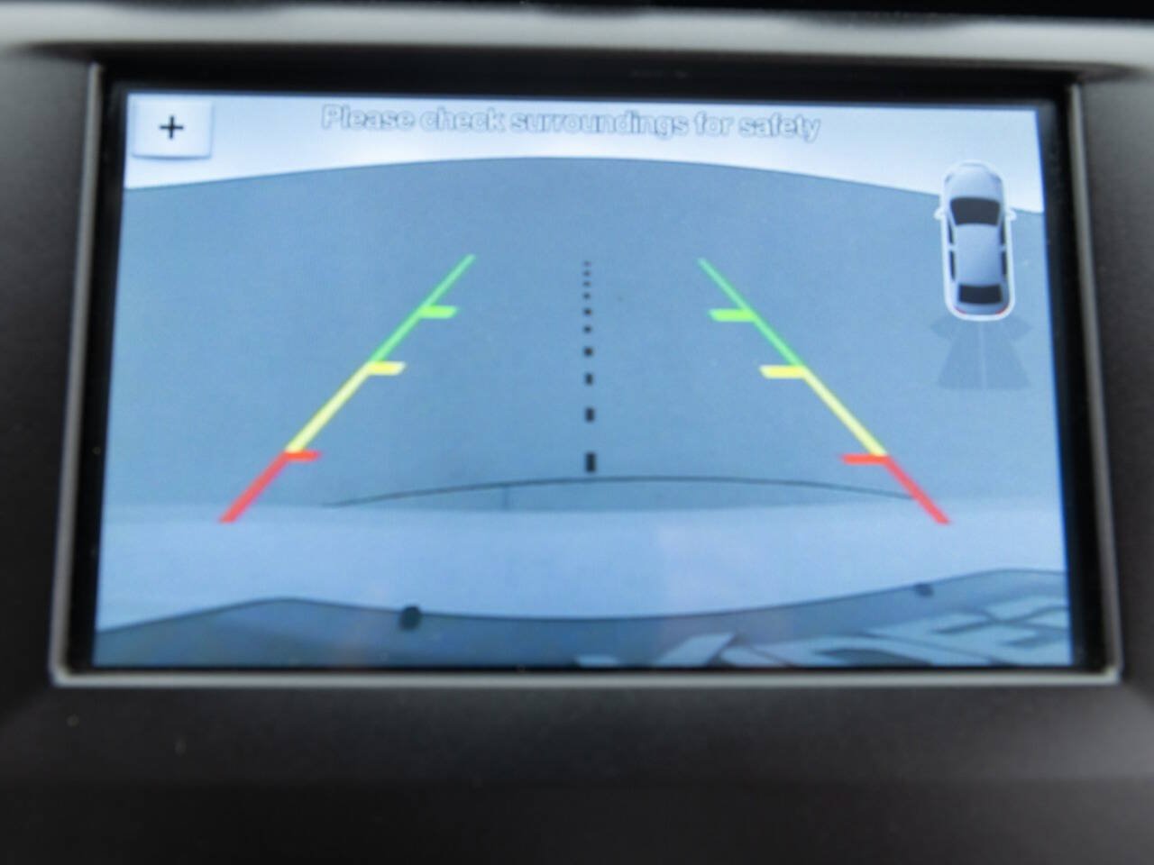 Used 2018 Ford Fusion SE w/ Equipment Group 201A FWD image 32