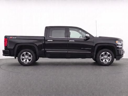 Used 2018 Chevrolet Silverado 1500 LTZ Z71 AWD/4WD image 10