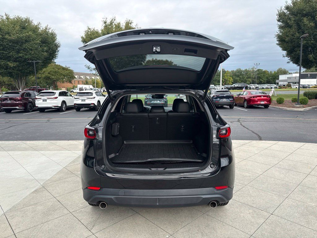 Used 2022 MAZDA CX-5 AWD 2.5 S w/ Premium Plus Pkg image 9