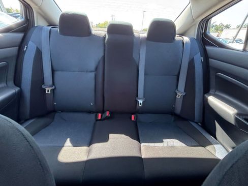 Used 2025 Nissan Versa SV FWD image 36