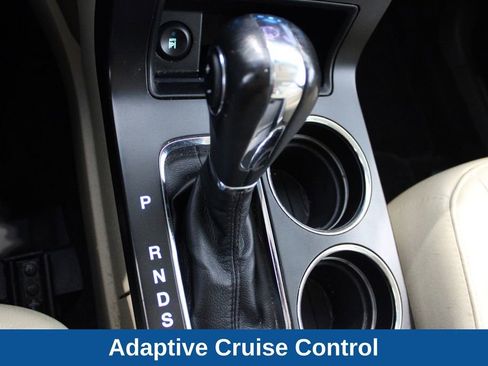 Used 2016 Ford Flex Limited w/ Equipment Group 301A FWD image 17