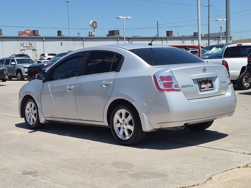Used 2007 Nissan Sentra 2.0 SL w/ Sunroof Pkg FWD image 4