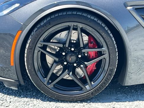 Used 2018 Chevrolet Corvette Grand Sport RWD image 36