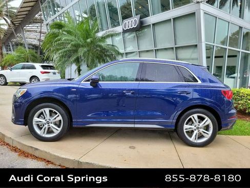 Certified 2022 Audi Q3 2.0T Premium Plus w/ Premium Plus Package AWD/4WD image 11