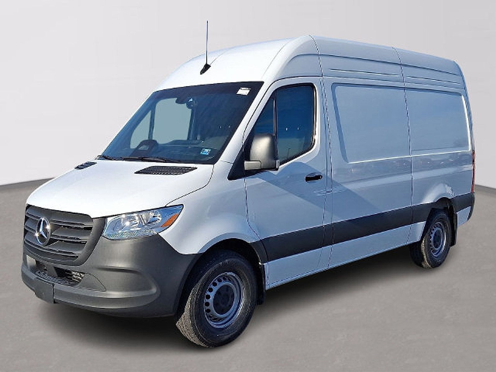 Used 2026 Mercedes-Benz Sprinter 2500 image 1