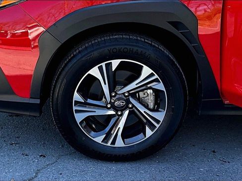 Certified 2024 Subaru Crosstrek 2.0i Premium AWD/4WD image 17