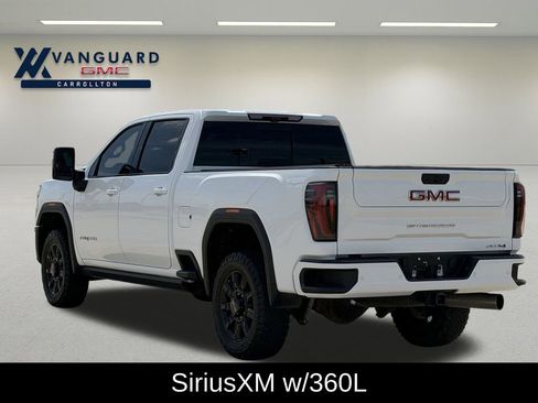 Used 2024 GMC Sierra 2500 AT4 w/ AT4 Premium Plus Package AWD/4WD image 7
