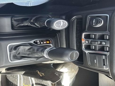 New 2026 Jeep Gladiator Sport image 16