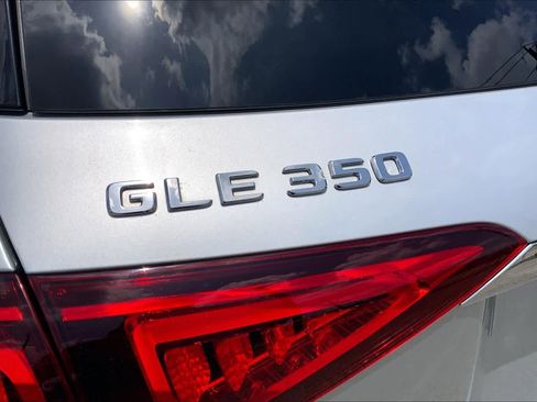Used 2021 Mercedes-Benz GLE 350 4MATIC image 31