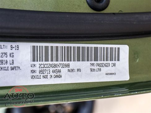 Used 2019 Dodge Challenger SXT image 29