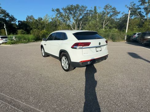 Used 2021 Volkswagen Atlas Cross Sport SEL FWD image 6