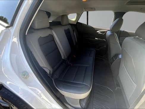Used 2025 Chevrolet Trax ACTIV w/ Sunroof Package FWD image 24