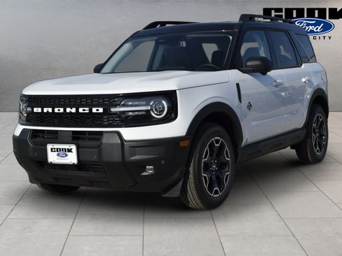 New 2026 Ford Bronco Sport Outer Banks w/ Outer Banks Tech Package+ AWD/4WD image 1