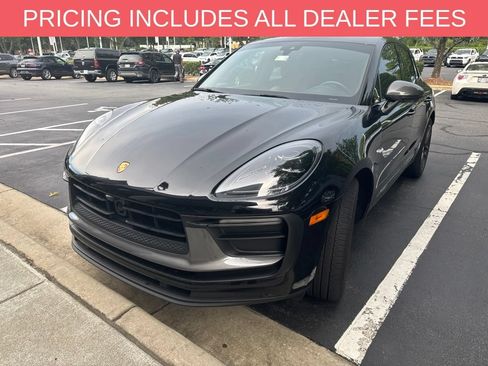Used 2023 Porsche Macan Turbo AWD/4WD image 8