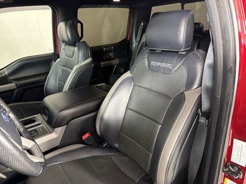 Used 2018 Ford F150 Raptor w/ Equipment Group 802A Luxury AWD/4WD image 14