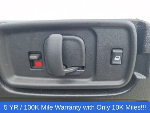 Used 2024 GMC Savana 2500 w/ Driver Convenience Package RWD image 8