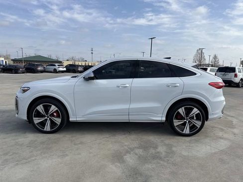 New 2025 Audi SQ5 Premium Plus image 4