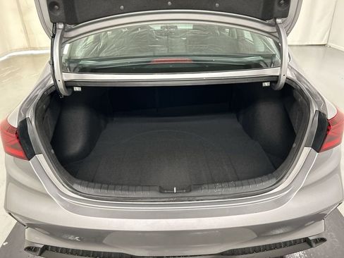 Certified 2023 Kia Forte LXS w/ LXS Technology Package FWD image 21