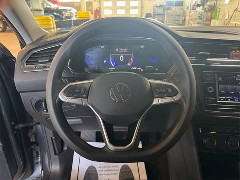 Used 2023 Volkswagen Tiguan S image 15