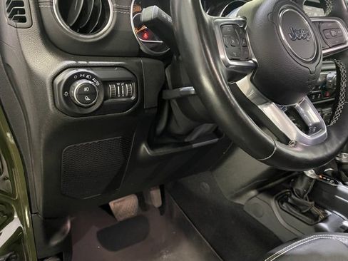 Used 2022 Jeep Gladiator Overland w/ Popular Equipment Package image 14